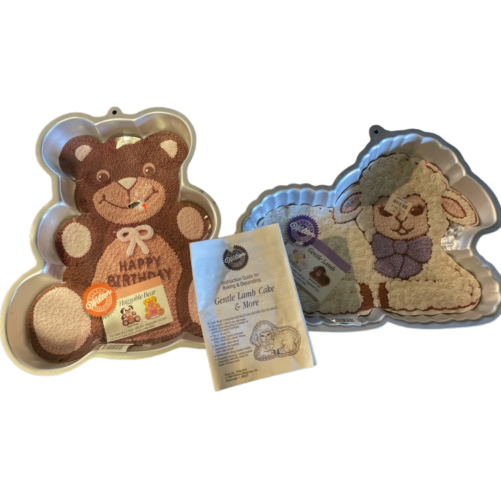 Wilton baking cake pans two animals bear and lamb NWT